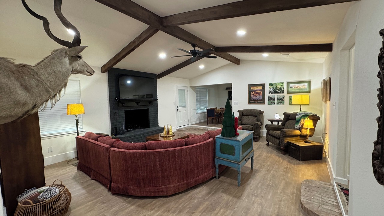 Photo of Livingroom in Woodway