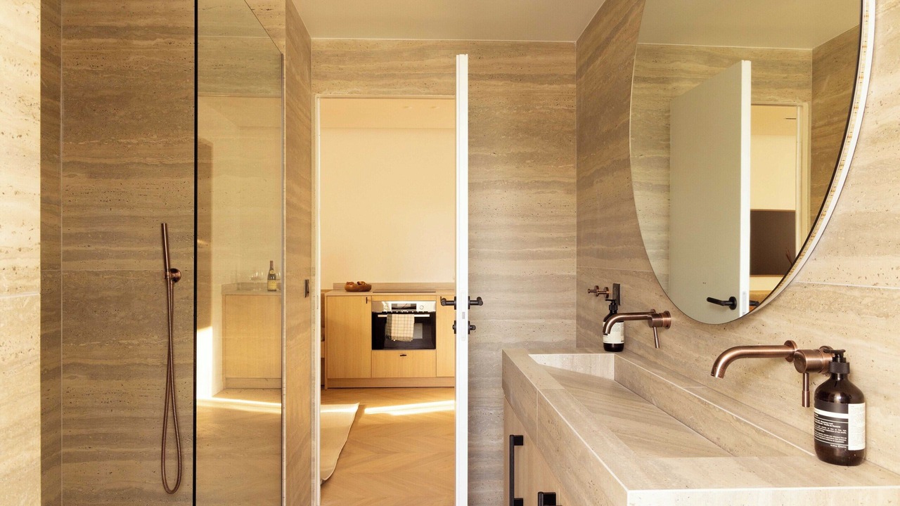 Photo of Bathroom in 10th Arrondissement