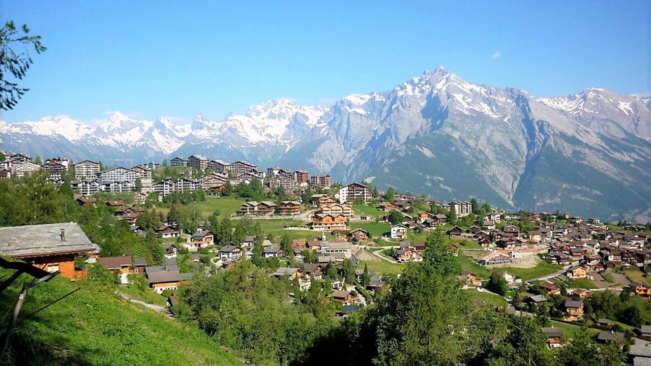Photo of Others in Saint-Pierre-de-Clages
