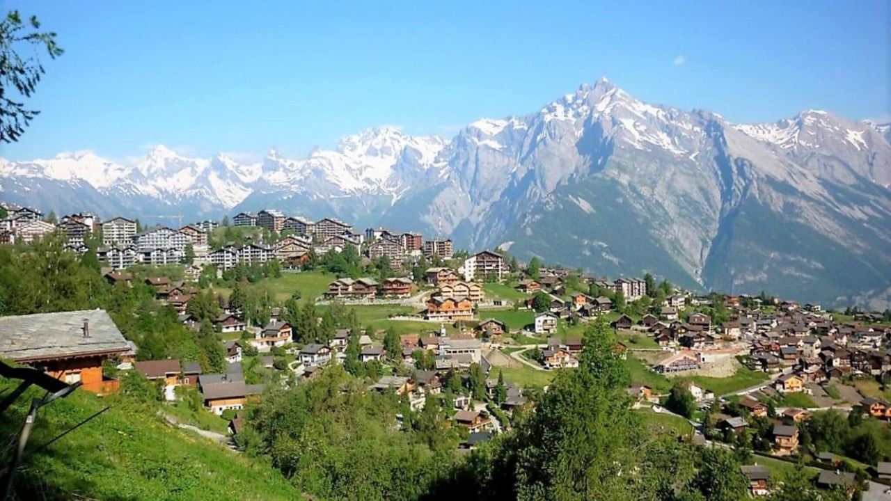 Photo of Outdoor in Saint-Pierre-de-Clages