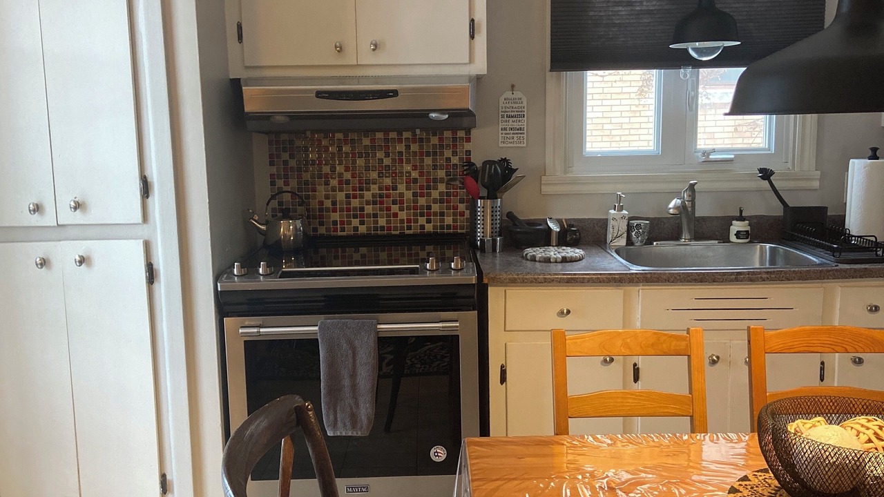 Photo of Kitchen in Longueuil
