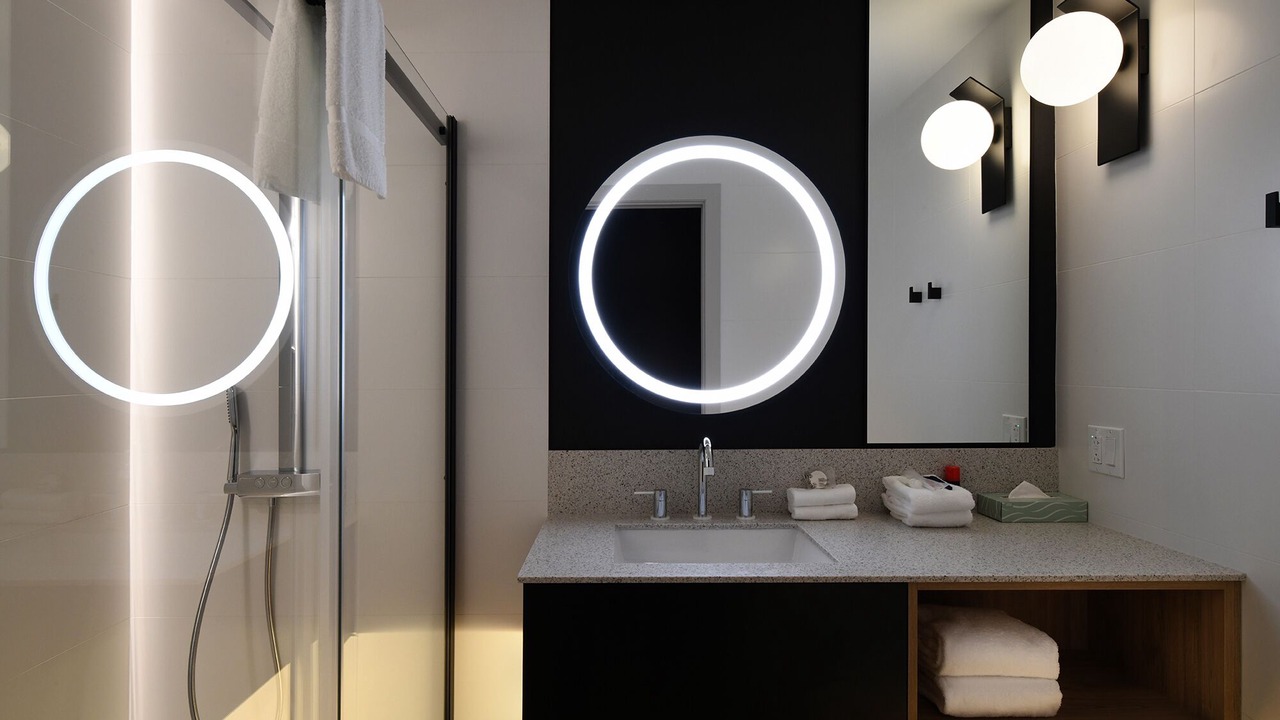 Photo of Bathroom in International District