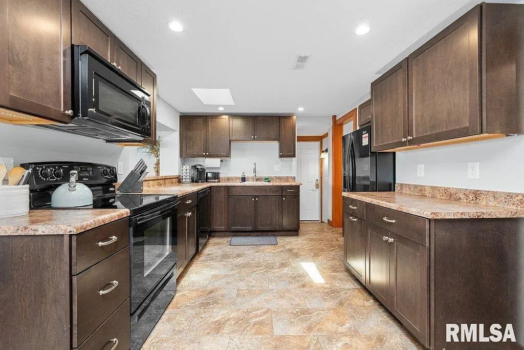 Photo of Kitchen in Scott County
