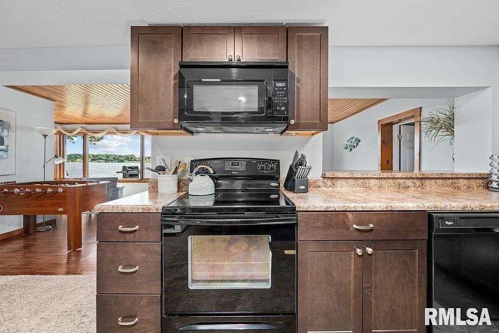 Photo of Kitchen in Scott County