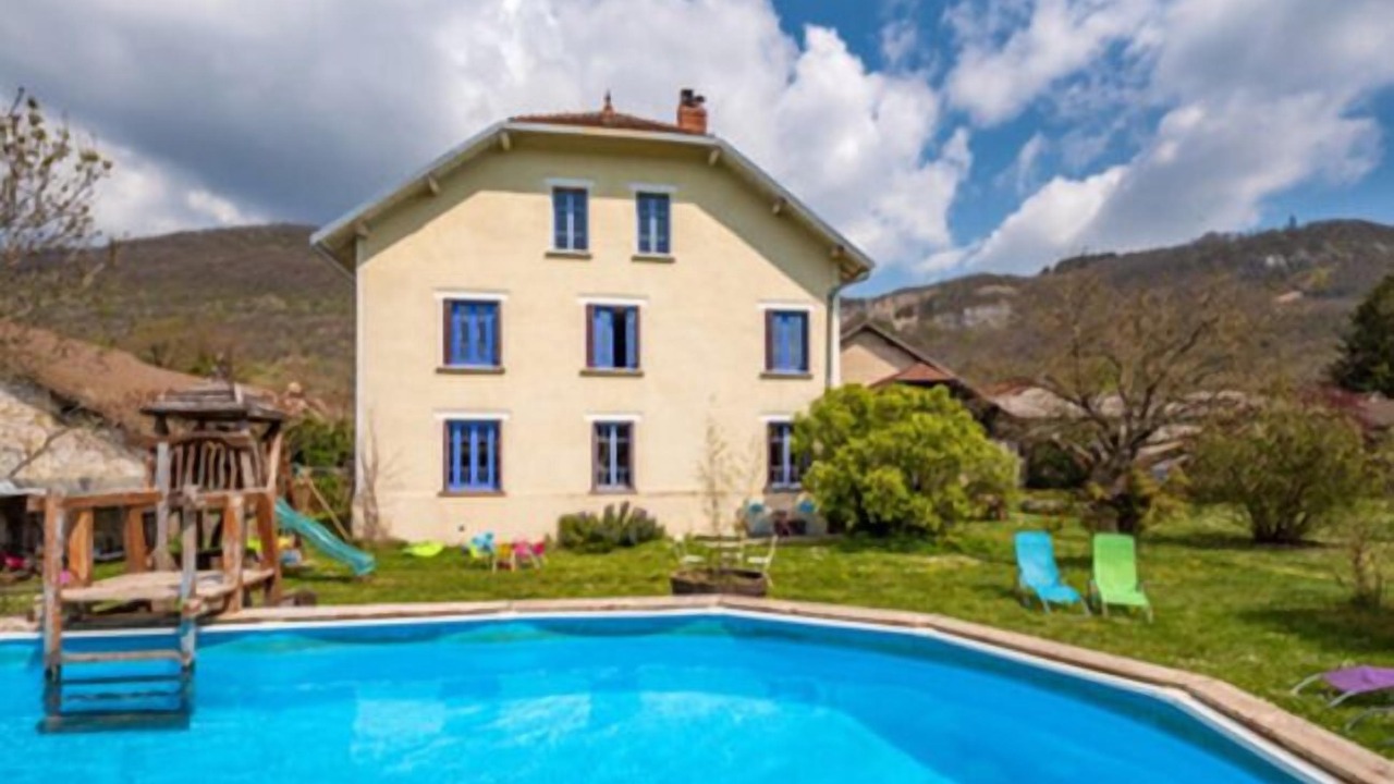 Photo of Outdoor in Marchamp