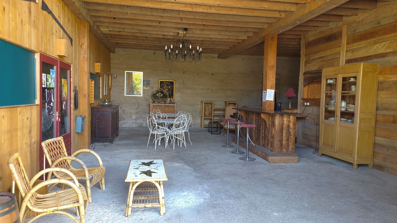 Photo of Outdoor in Marchamp