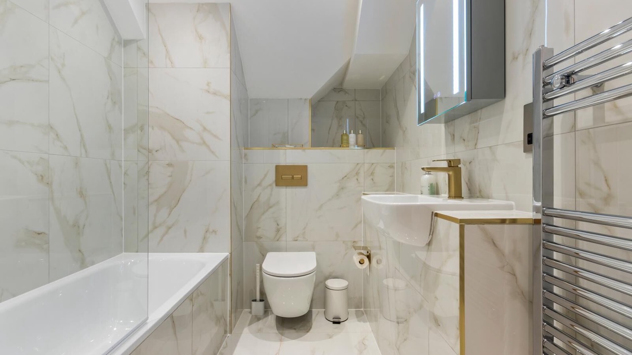 Photo of Bathroom in Leatherhead