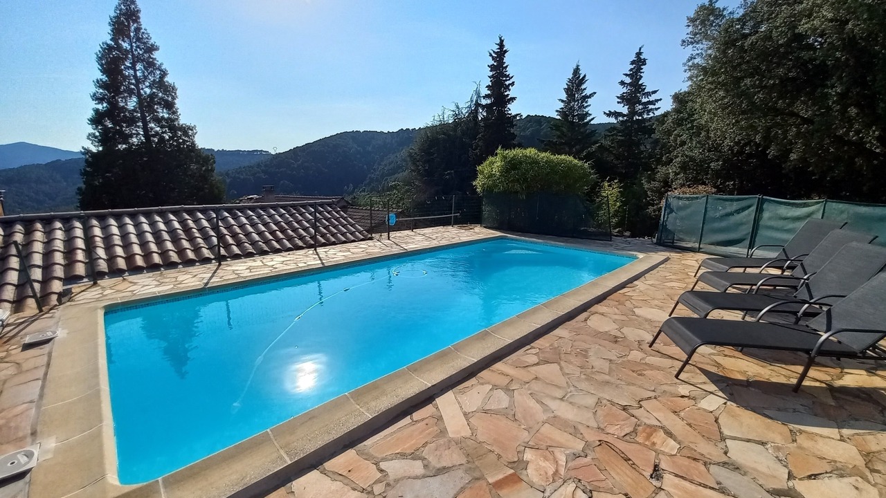 Photo of Outdoor in Saint-Pierre-Saint-Jean