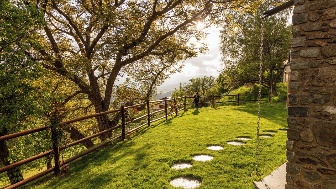 Photo of Outdoor in Llo