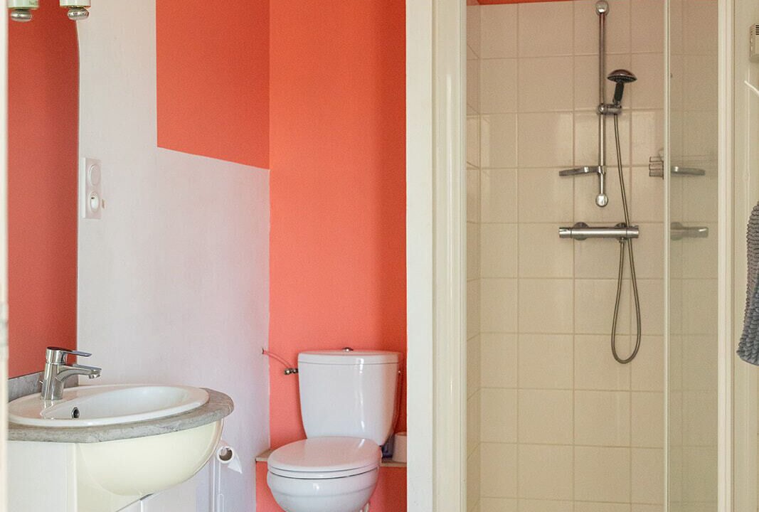 Photo of Bathroom in Guer