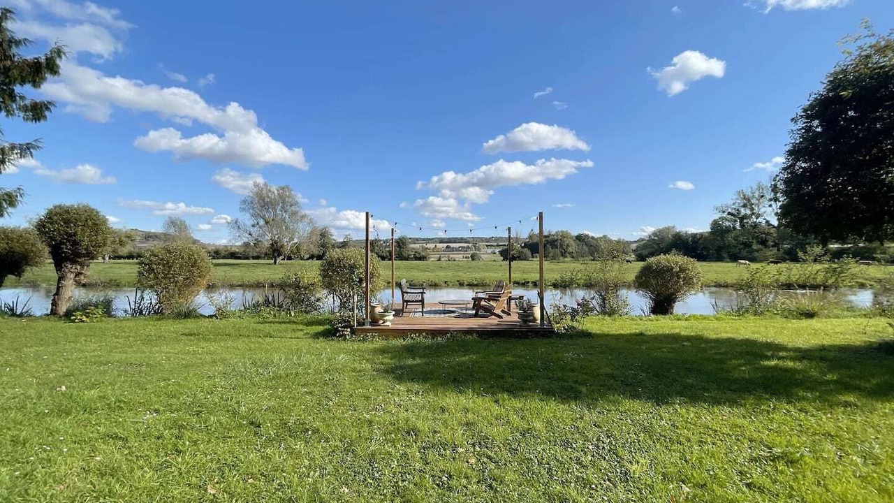 Photo of Others in Bray-et-Lu