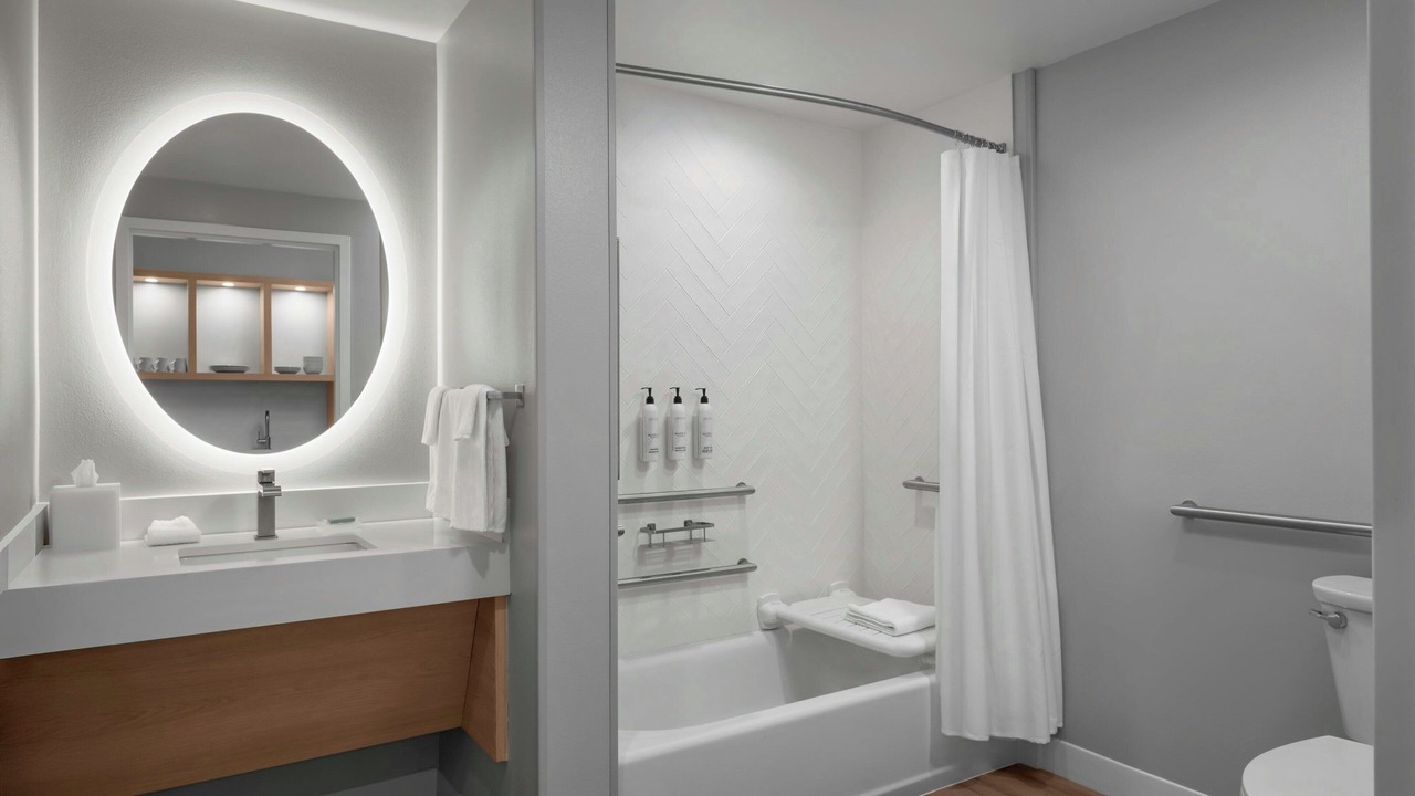 Photo of Bathroom in Del City