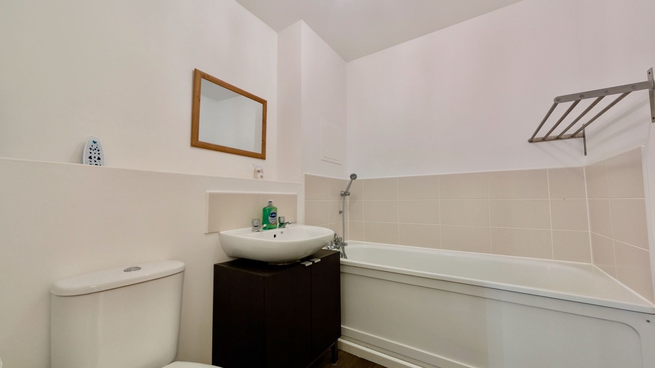 Photo of Others in Greenford Broadway