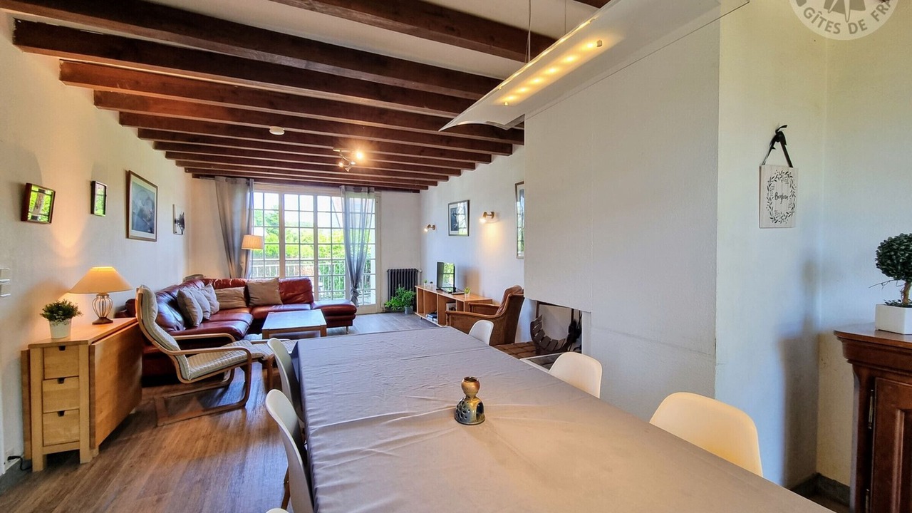 Photo of Livingroom in Viarmes