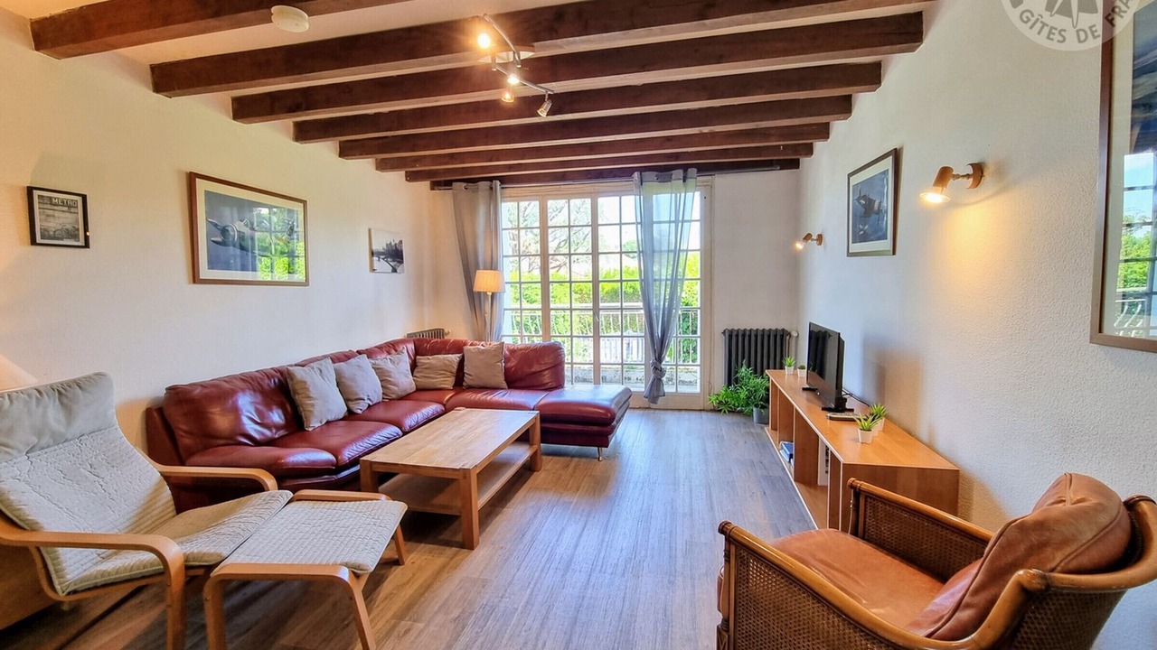 Photo of Livingroom in Viarmes