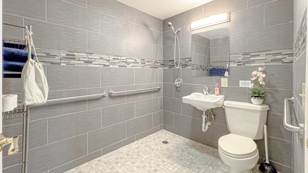 Photo of Bathroom in Wichita Falls