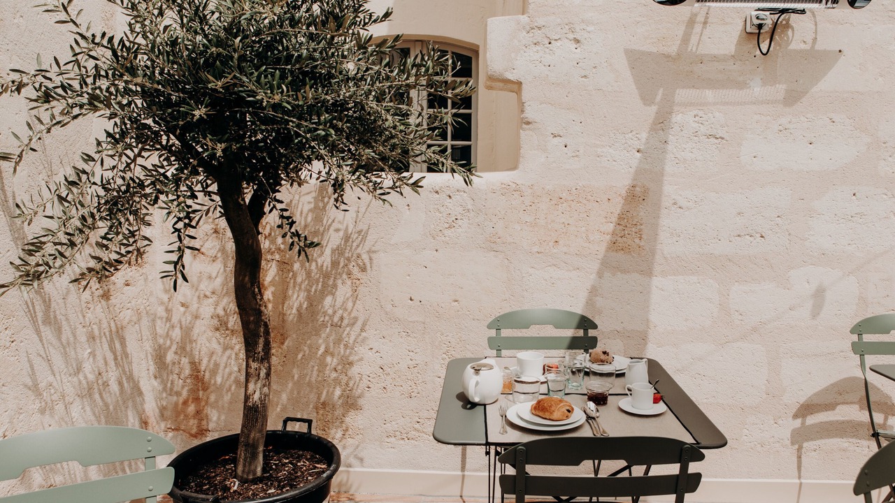 Photo of Outdoor in Hotel de Ville - Quinconces