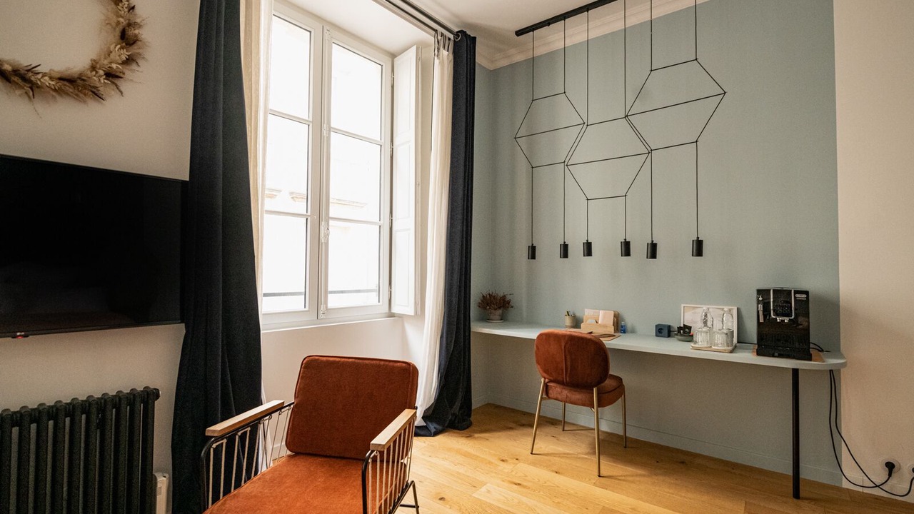 Photo of Bedroom in Hotel de Ville - Quinconces