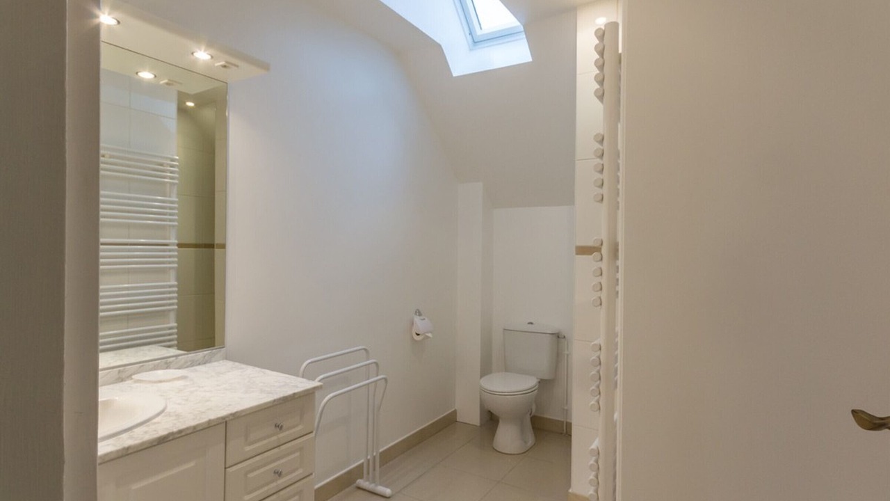 Photo of Bathroom in Sonchamp