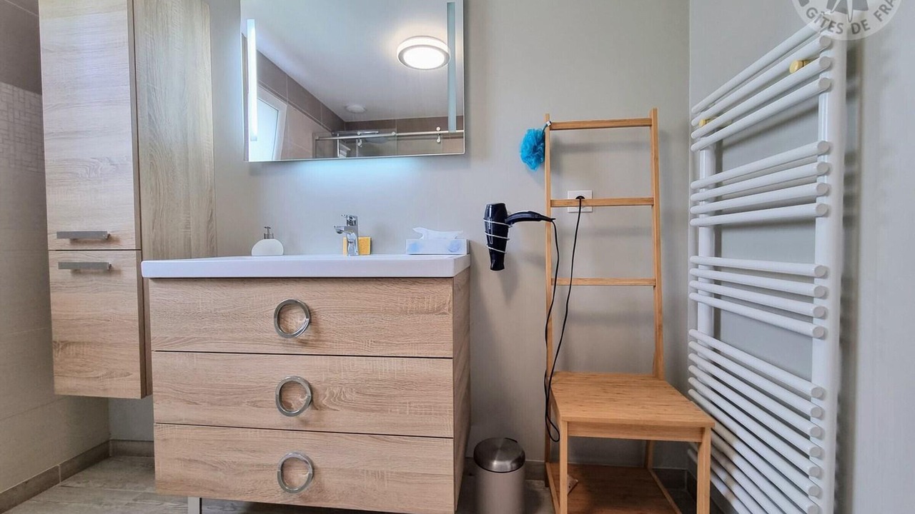 Photo of Bathroom in Saulx-Marchais