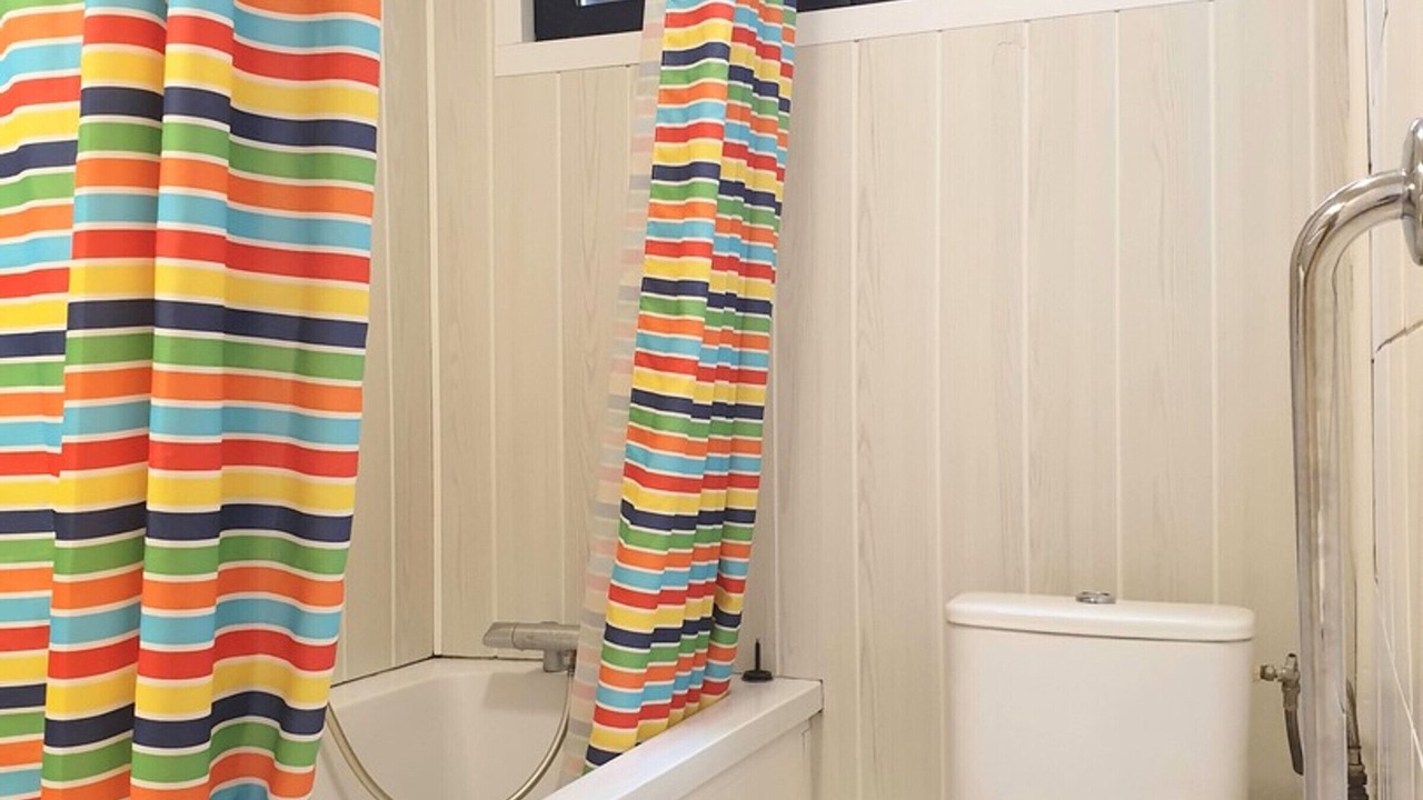 Photo of Bathroom in Auvers-sur-Oise
