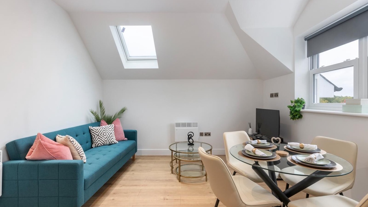 Photo of Livingroom in Leatherhead