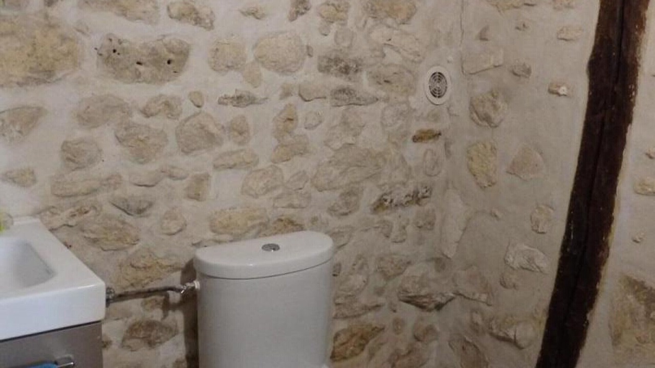 Photo of Bathroom in Arnouville-les-Mantes
