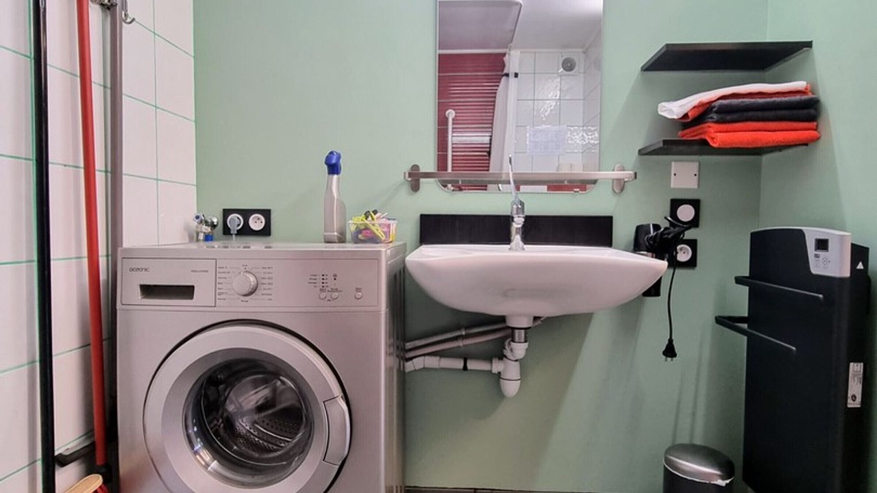 Photo of Bathroom in Nesles-la-Vallee