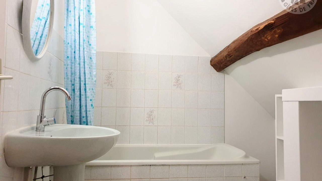 Photo of Bathroom in Saint-Clair-sur-Epte