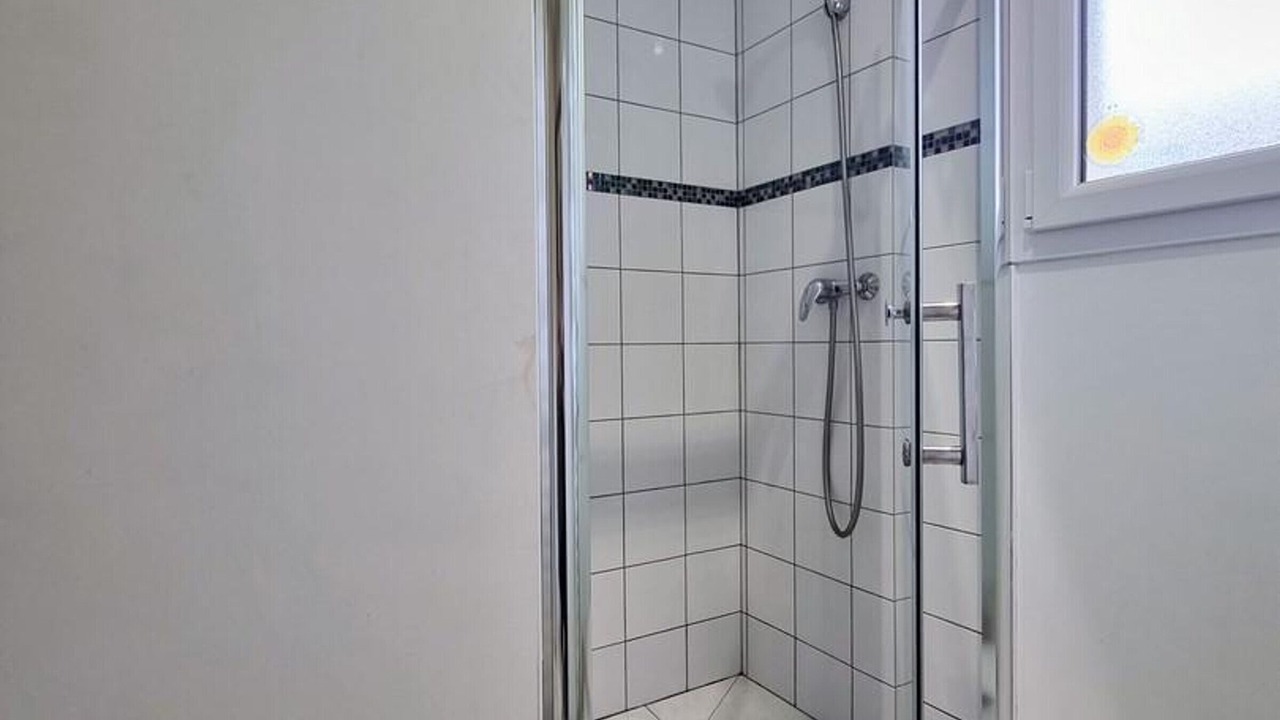 Photo of Bathroom in Vigny