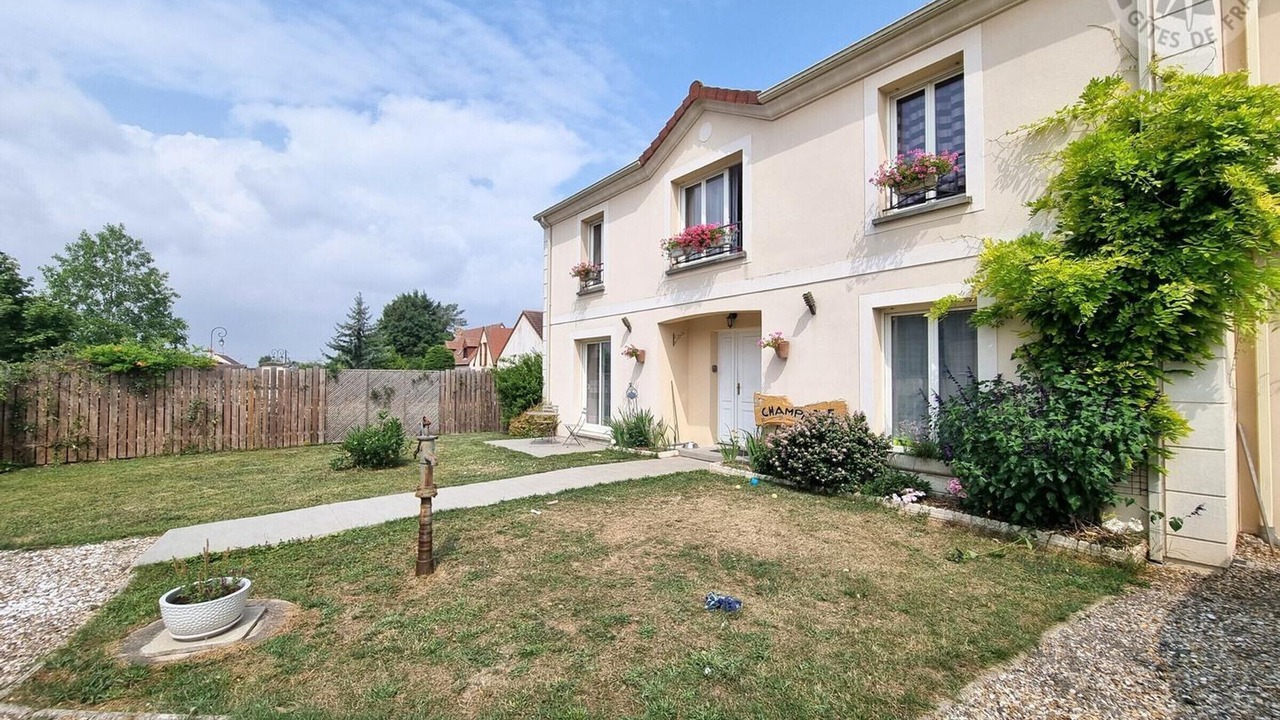 Photo of Outdoor in Saulx-Marchais