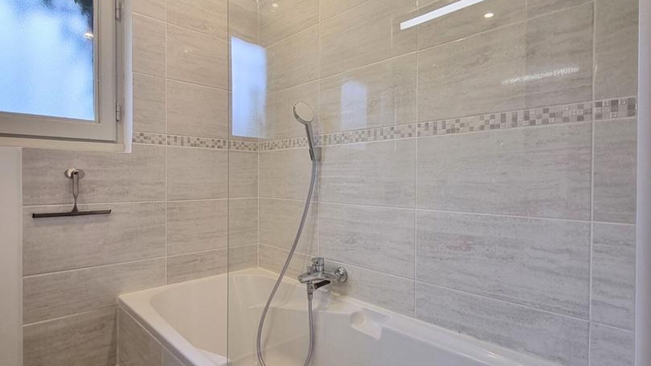 Photo of Bathroom in Neauphlette