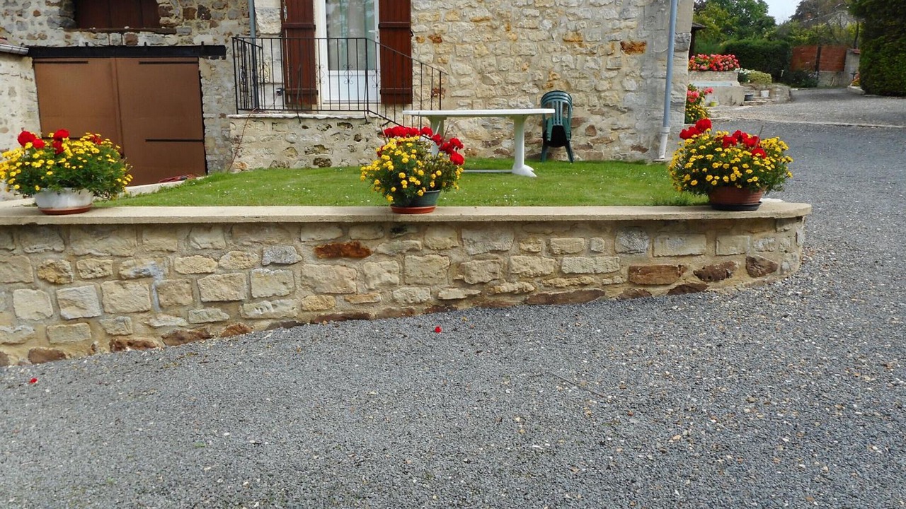Photo of Outdoor in Epiais-Rhus