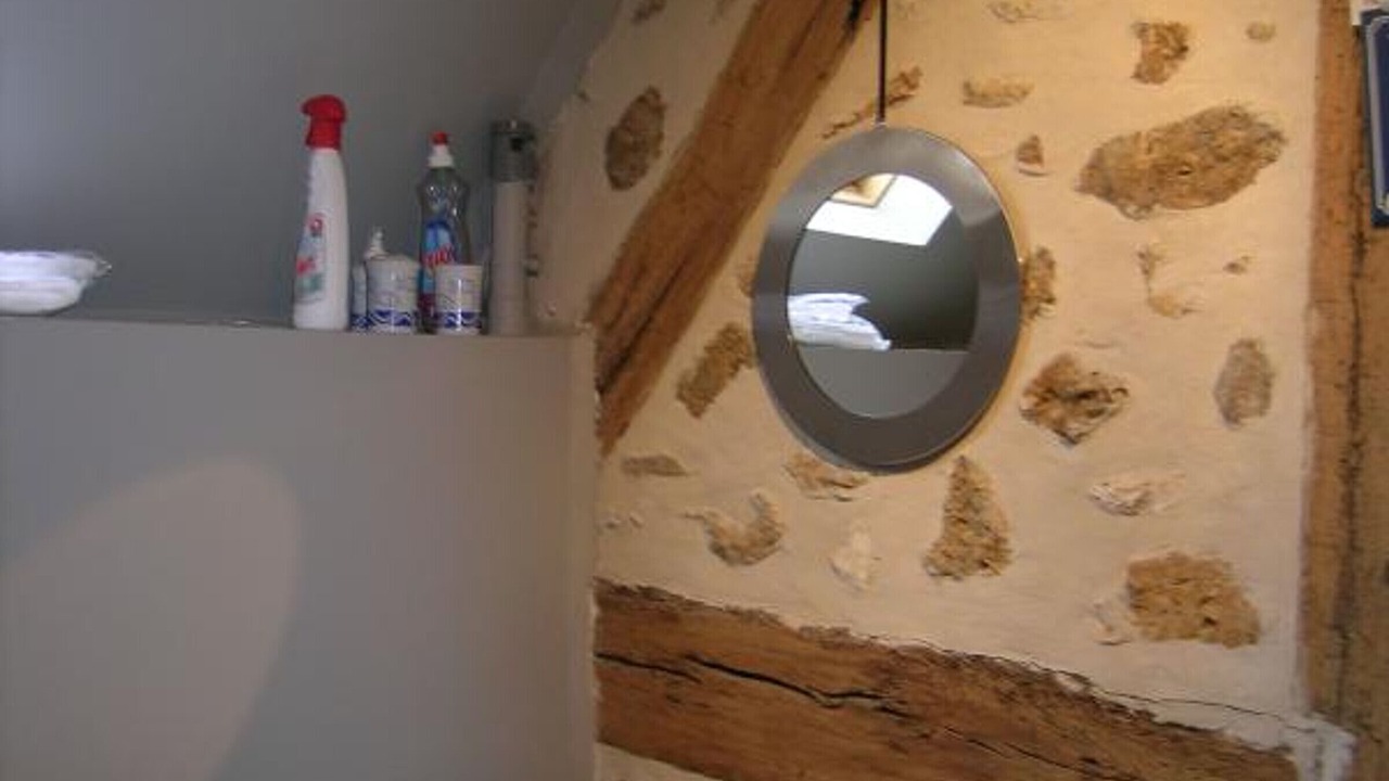 Photo of Bathroom in Arnouville-les-Mantes