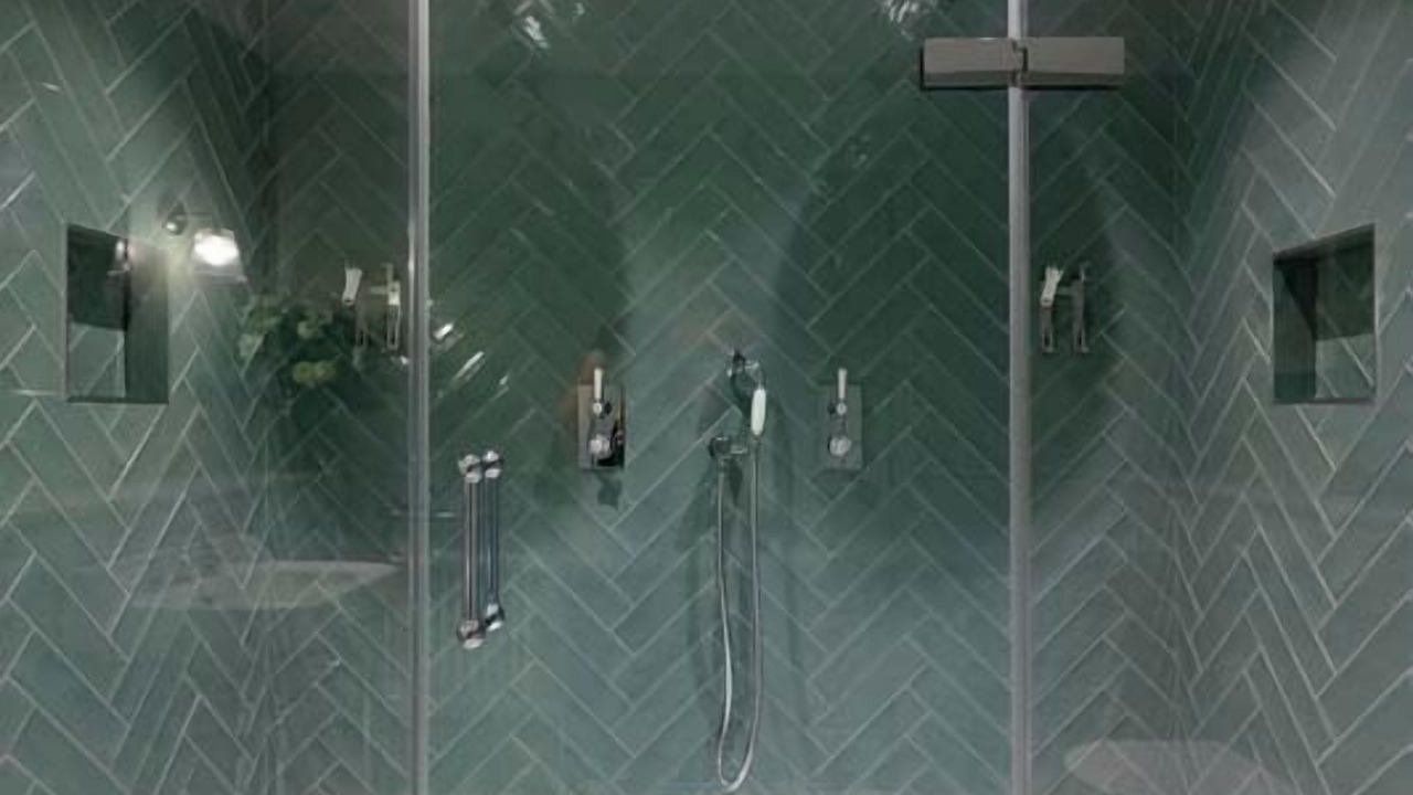 Photo of Bathroom in Freshwater Bay