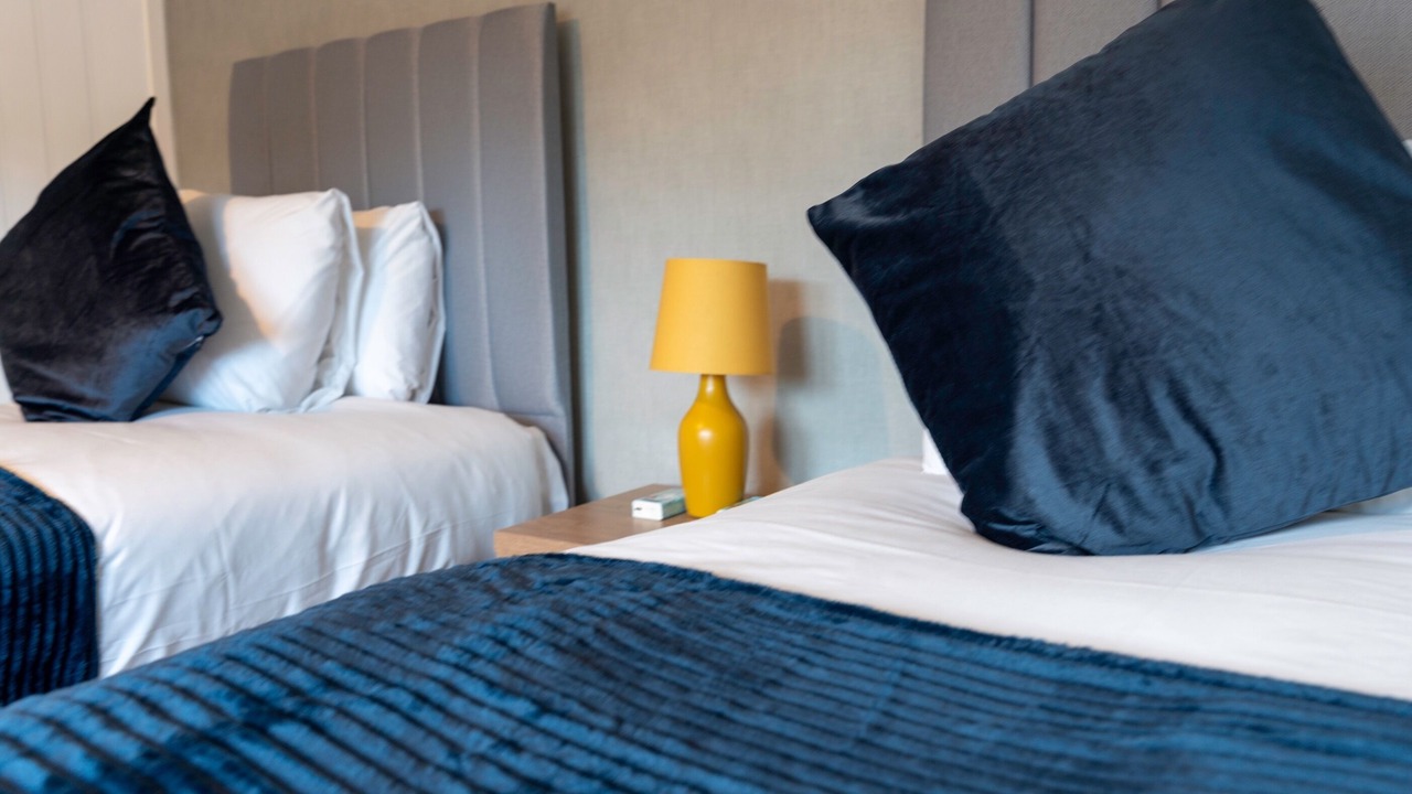 Photo of Others in Bathgate