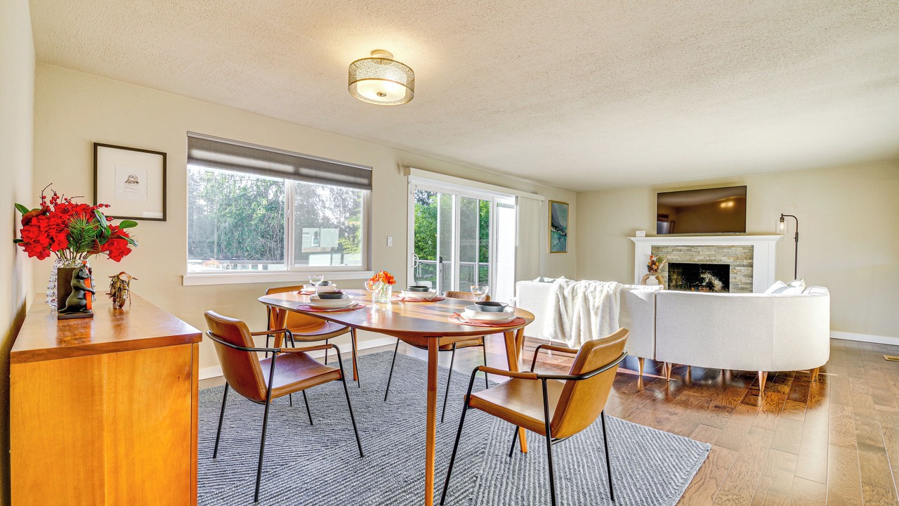 Photo of Others in Silver Lake