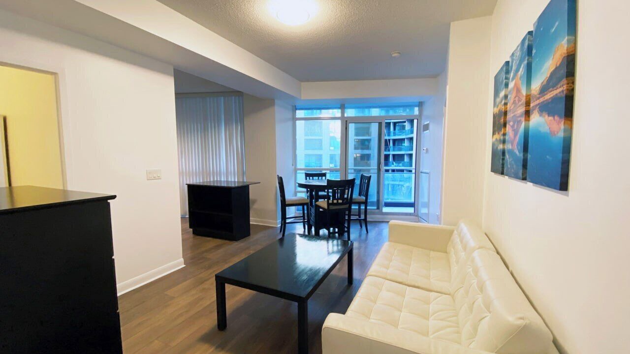 Photo of Livingroom in Bathurst Quay