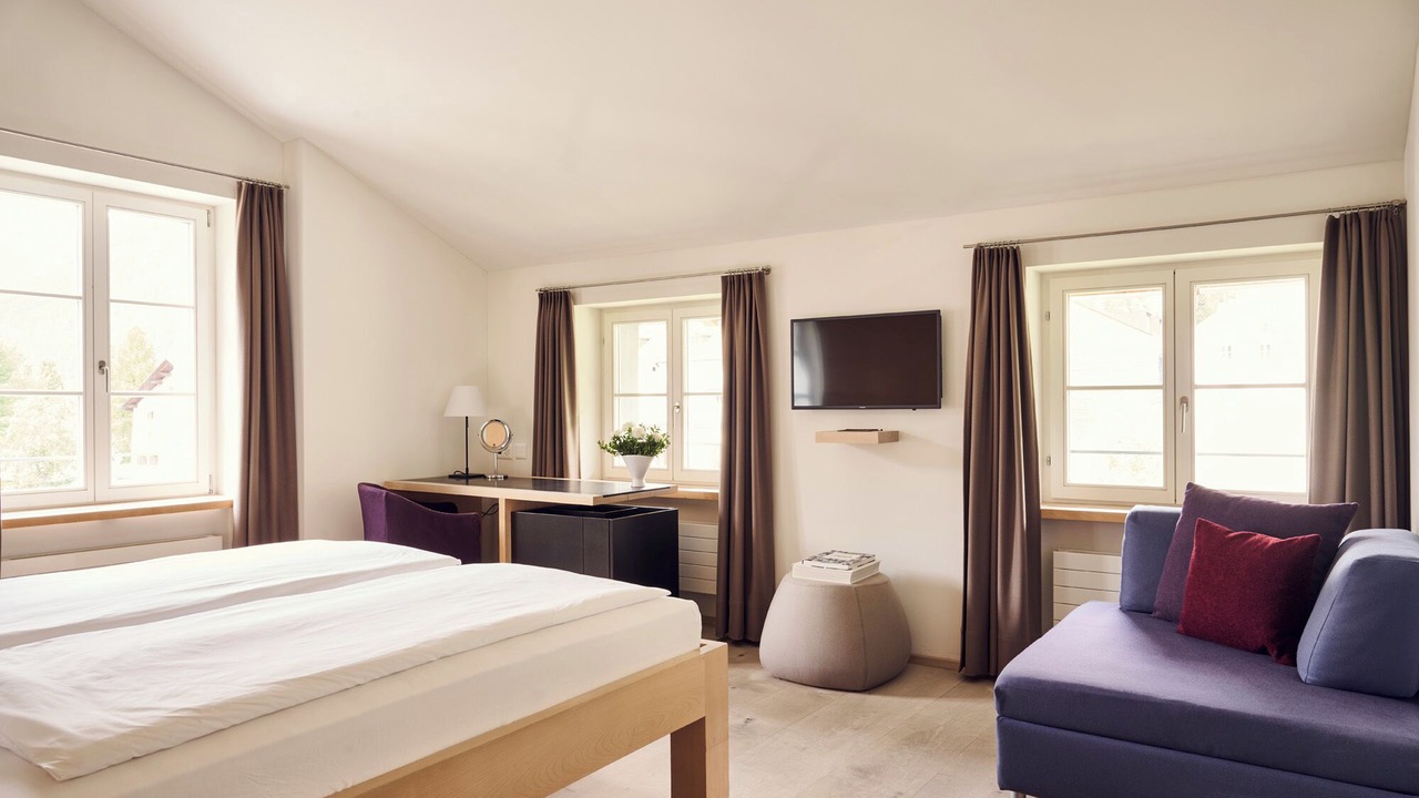 Photo of Bedroom in La Punt-Chamues-ch