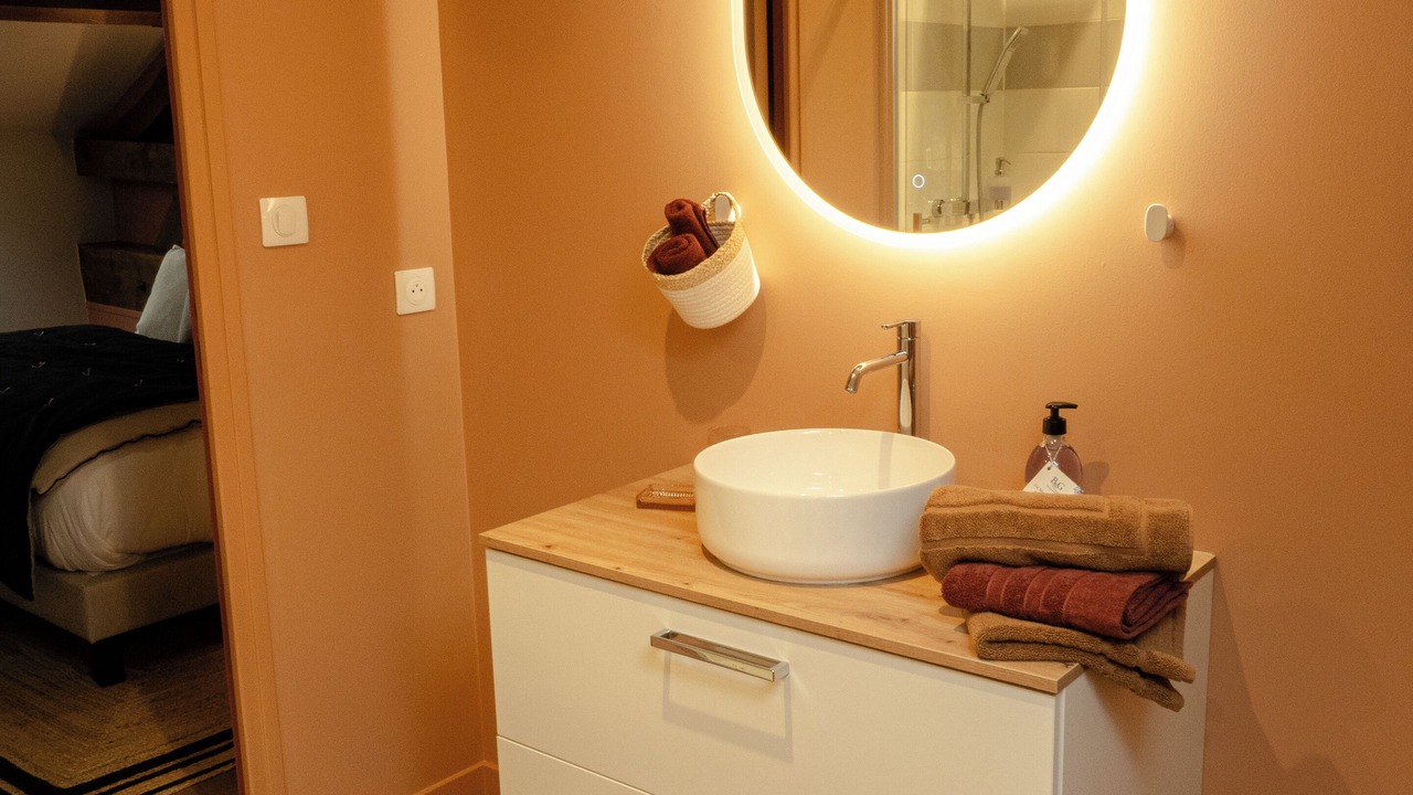 Photo of Bathroom in Demigny