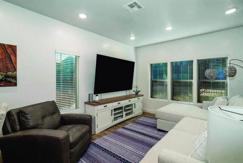 Photo of Livingroom in Ivins