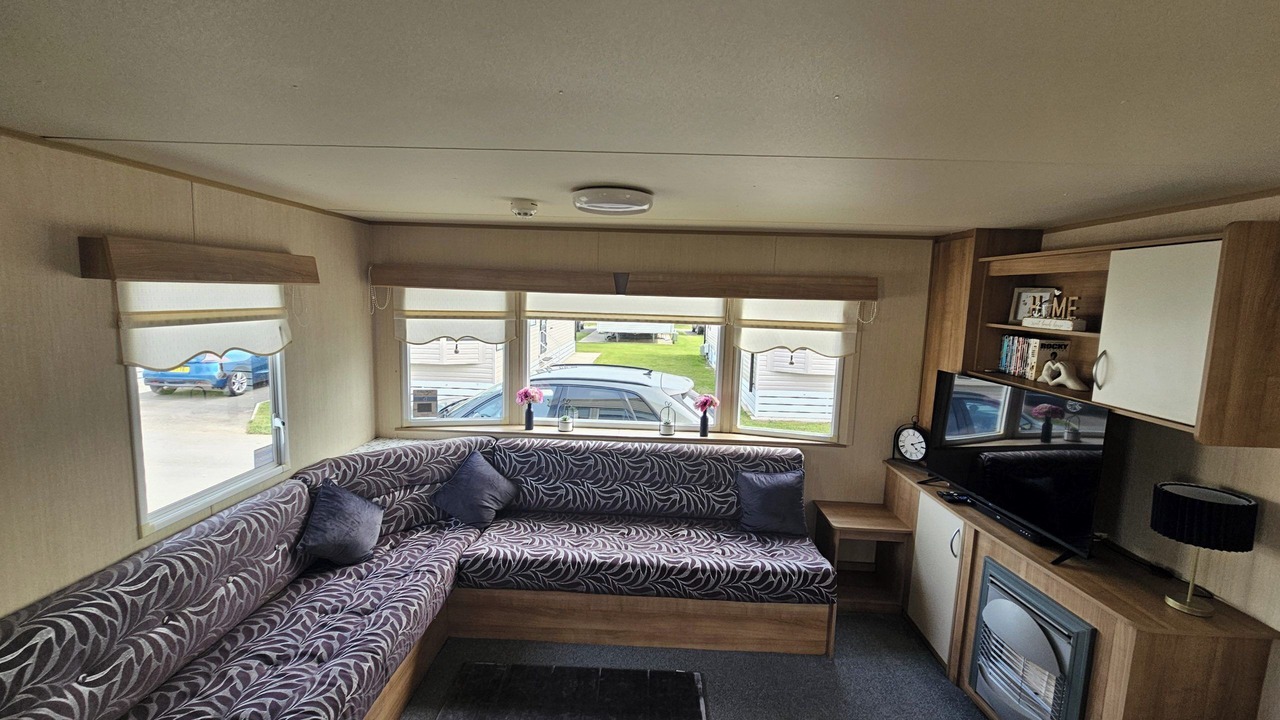 Photo of Livingroom in Towyn