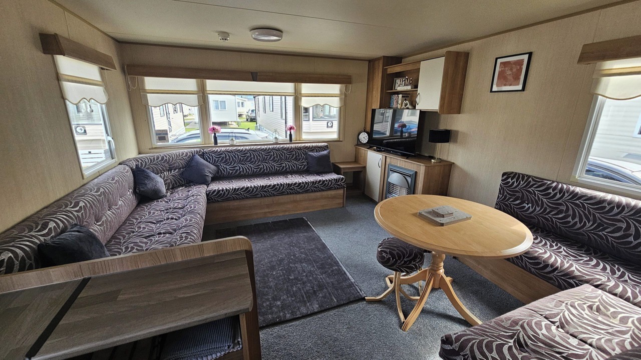 Photo of Livingroom in Towyn