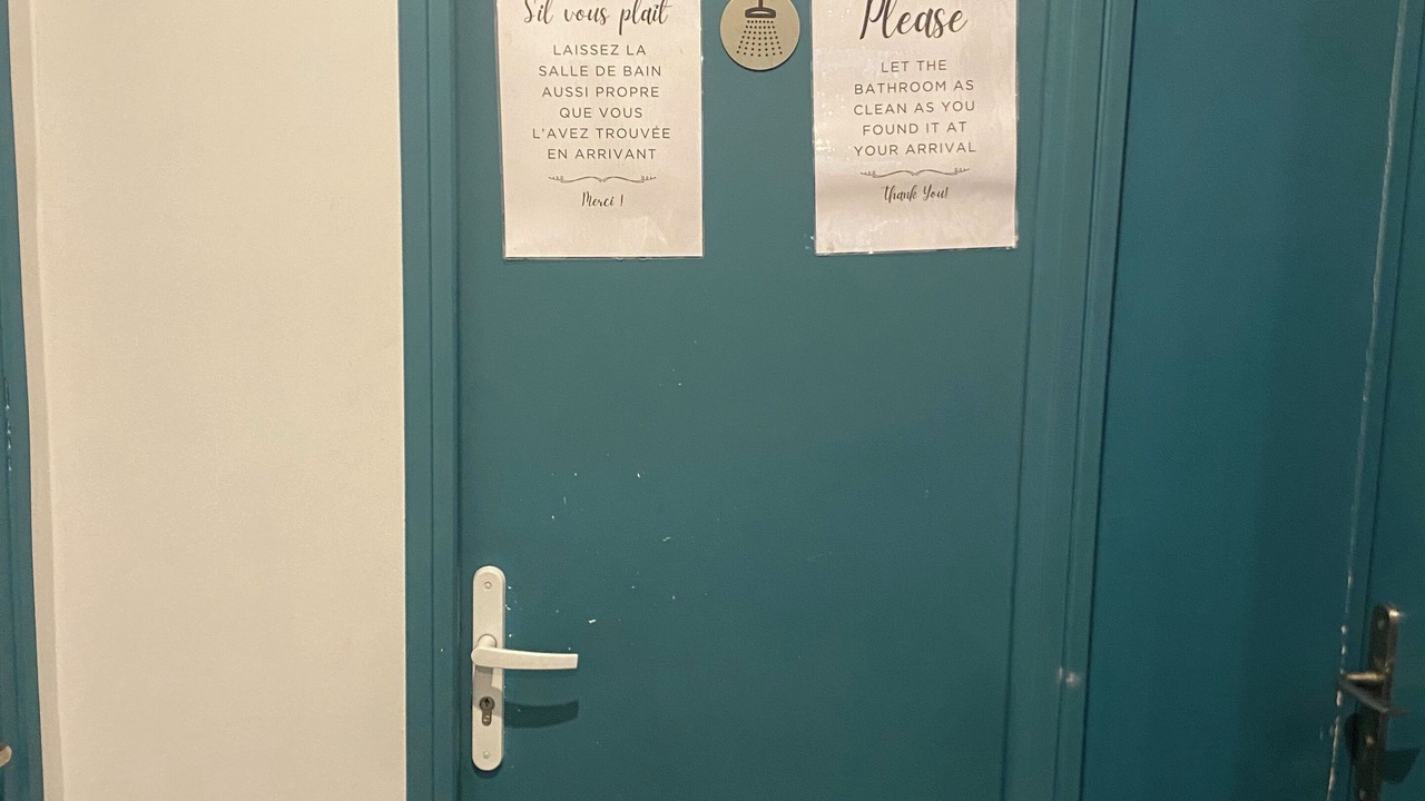 Photo of Bathroom in Saint-Denis