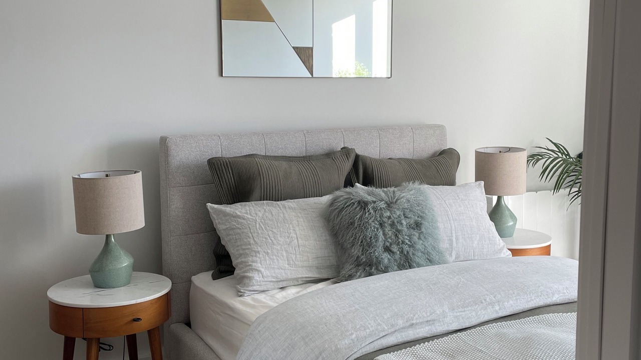 Photo of Others in Coombe Hill