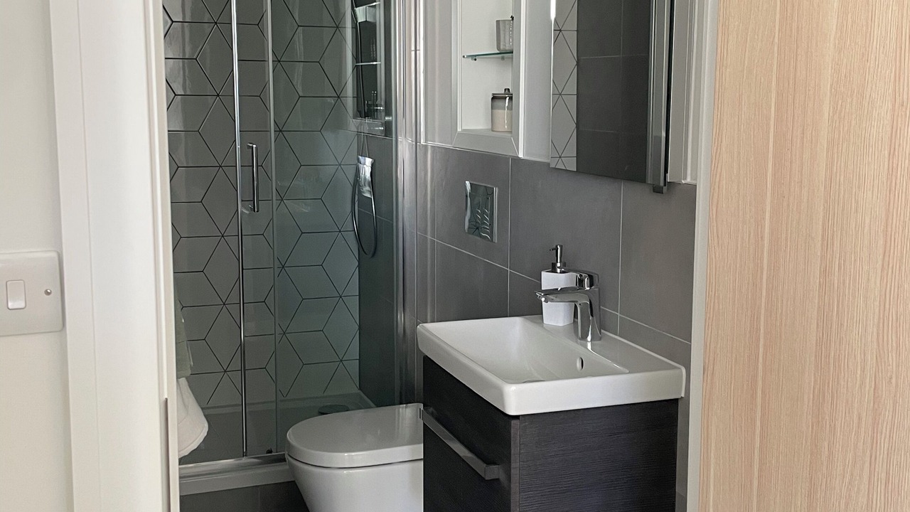 Photo of Bathroom in Coombe Hill