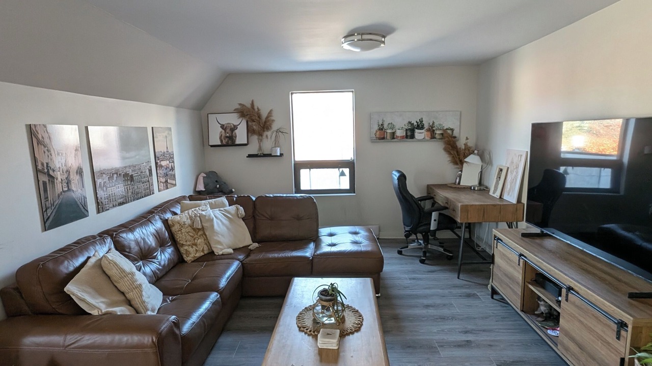 Photo of Livingroom in Saint-Laurent