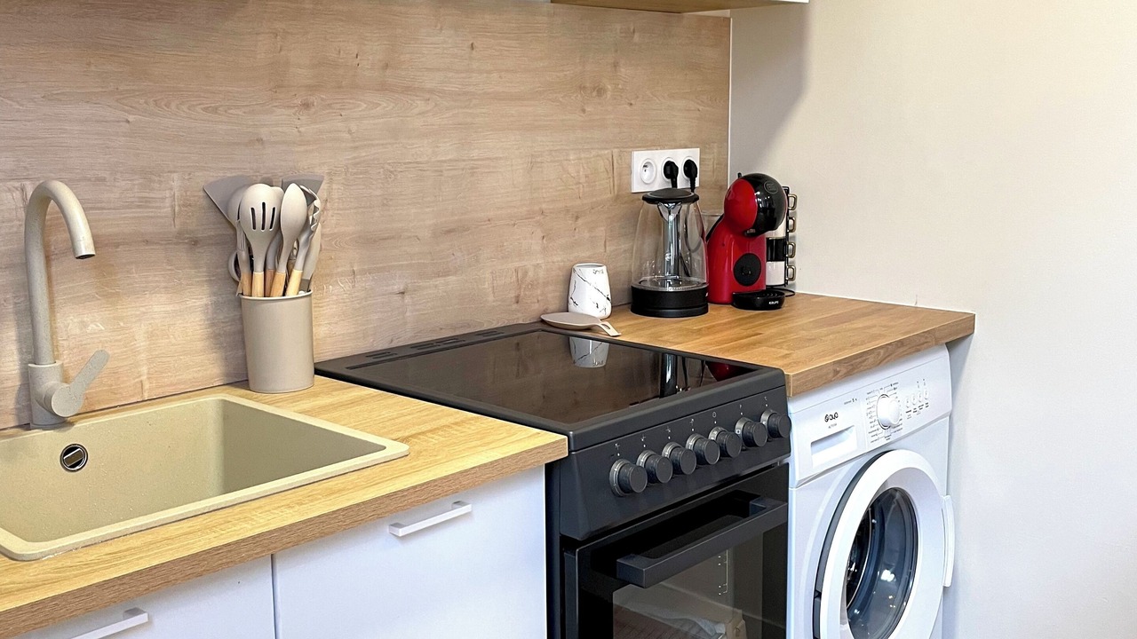 Photo of Kitchen in La Ferte-Saint-Aubin
