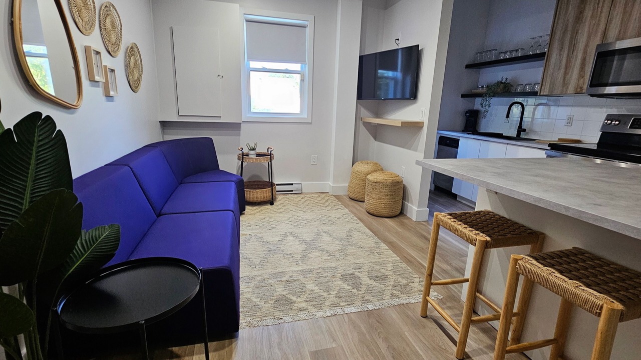 Photo of Livingroom in Prospect Bay
