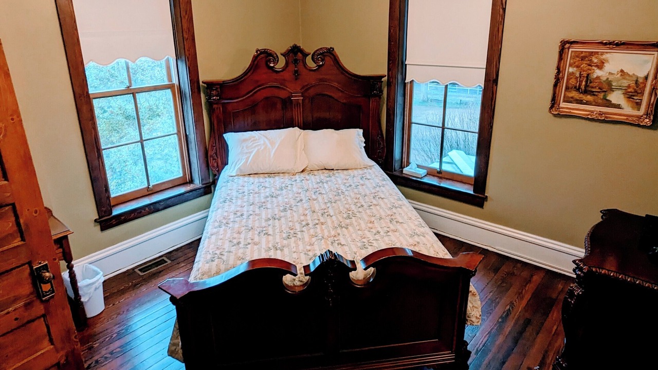 Photo of Bathroom in Arcadia